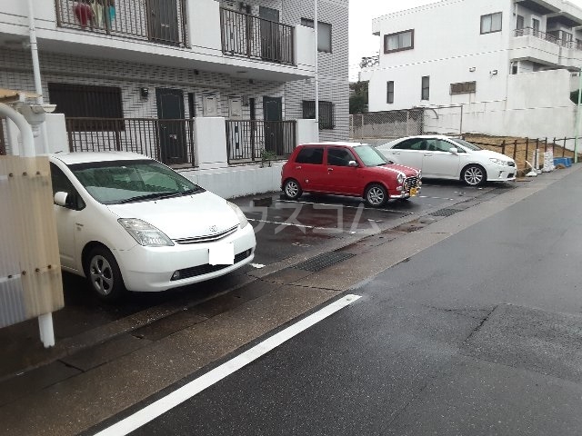 14/22 駐車場
