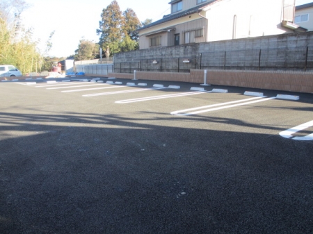 20/28 駐車場