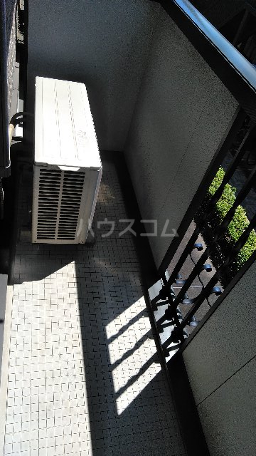 19/30 バルコニー