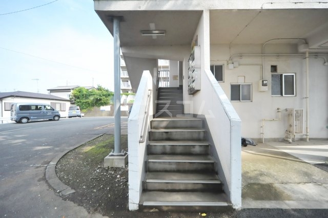 15/20 エントランス