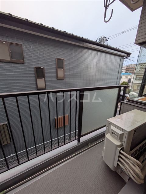 27/30 バルコニー