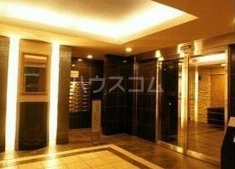 15/26 エントランス