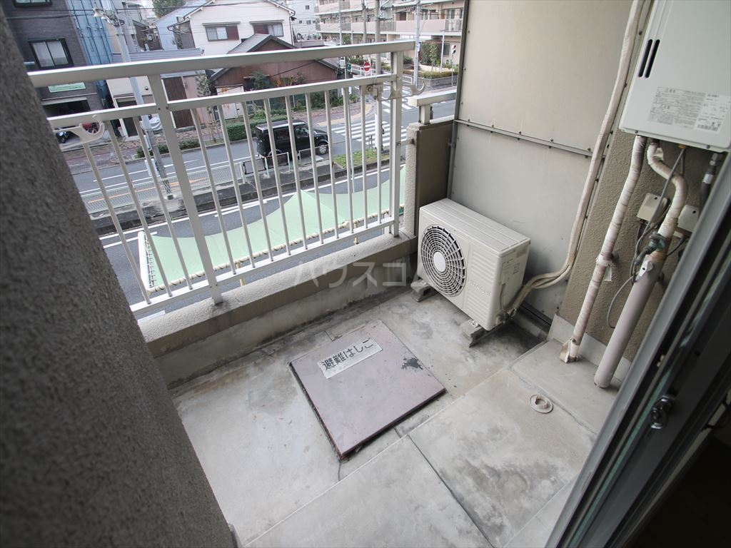 17/26 バルコニー