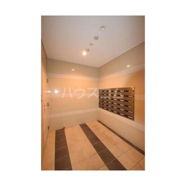 17/29 エントランス