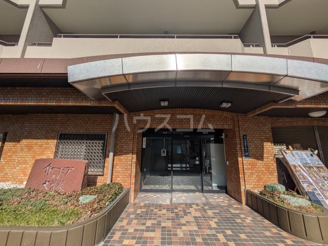 2/4 エントランス