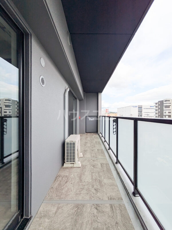 13/15 バルコニー