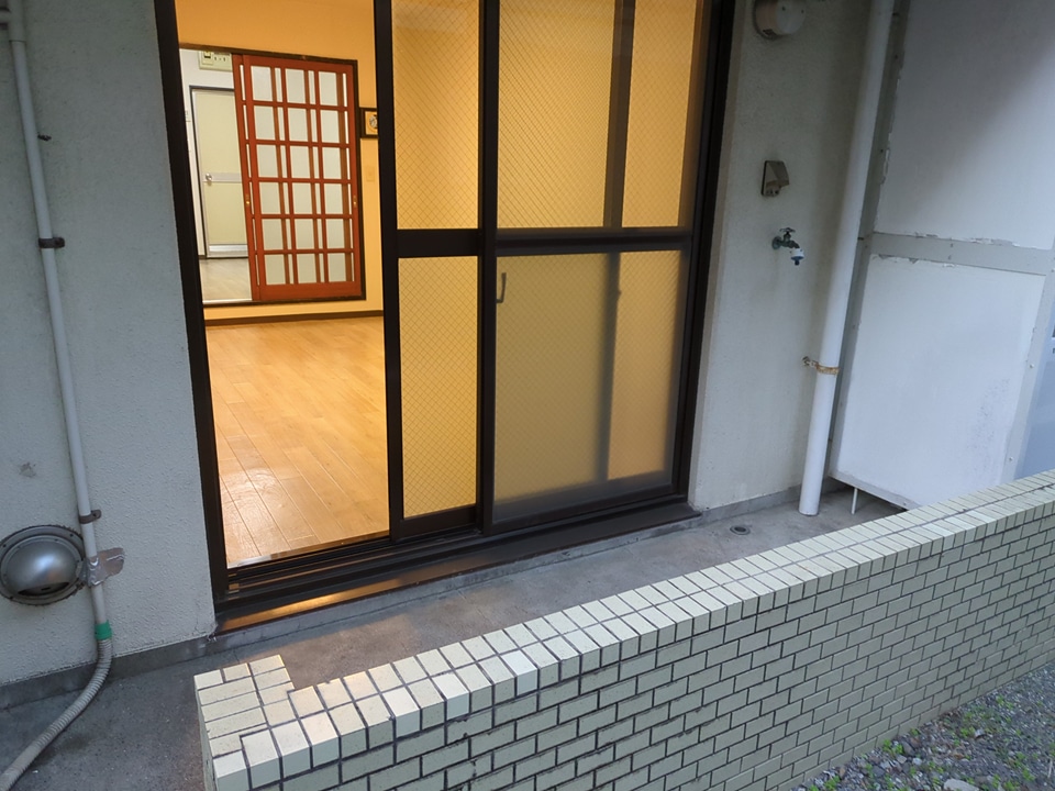 20/30 バルコニー