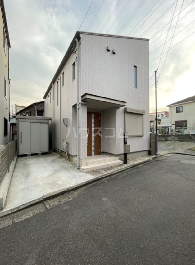 21/27 エントランス