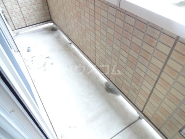 21/30 バルコニー