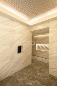 17/20 エントランス