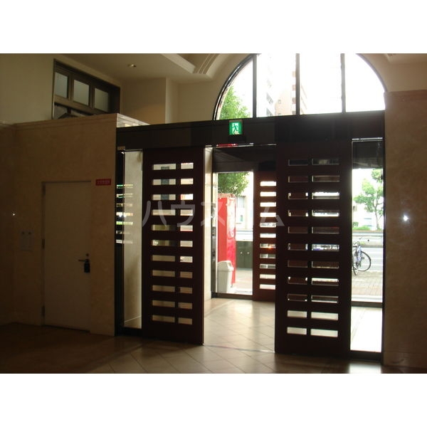 2/10 エントランス