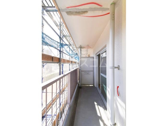 13/26 バルコニー