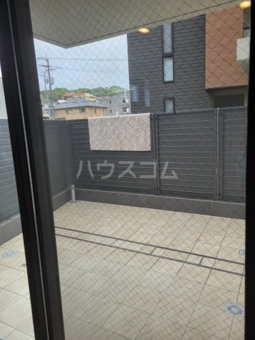 17/28 バルコニー