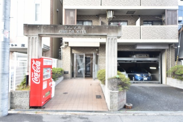 2/11 エントランス