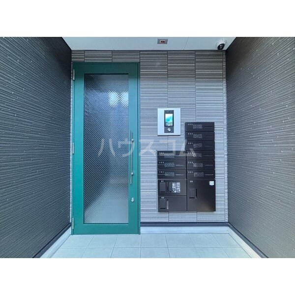 13/20 エントランス