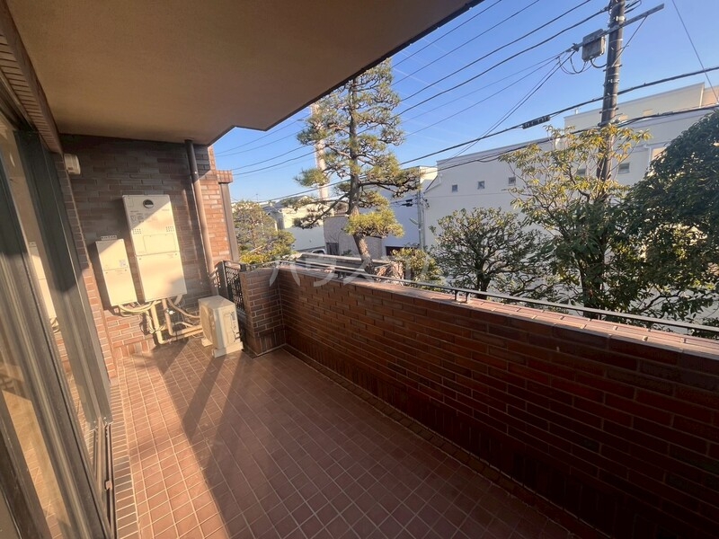 14/22 バルコニー