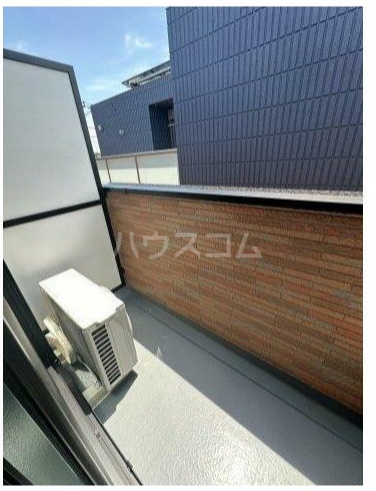 25/30 バルコニー