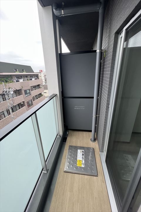 20/30 バルコニー