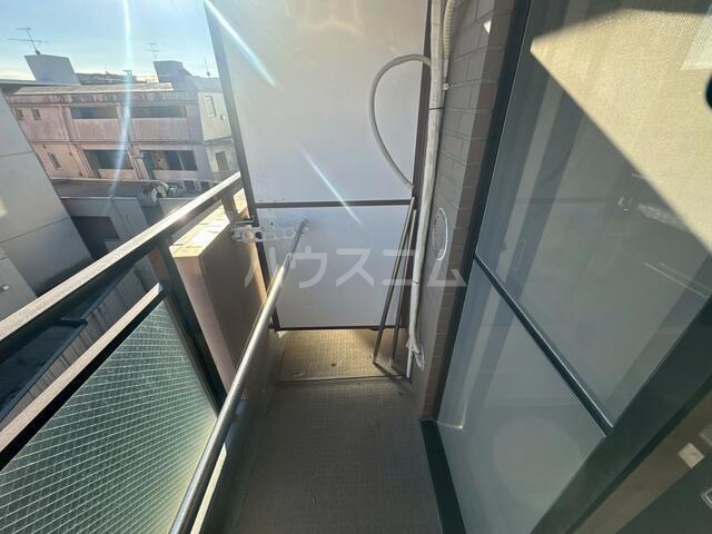 4/18 バルコニー