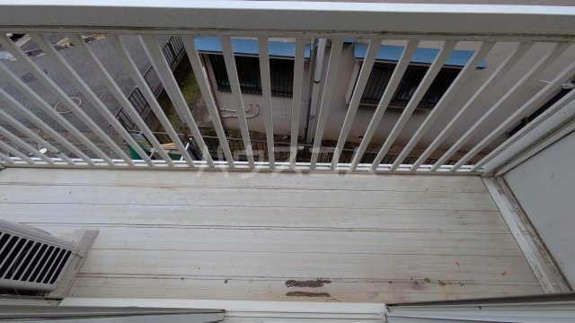 18/23 バルコニー