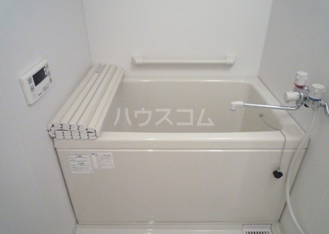 17/30 浴室