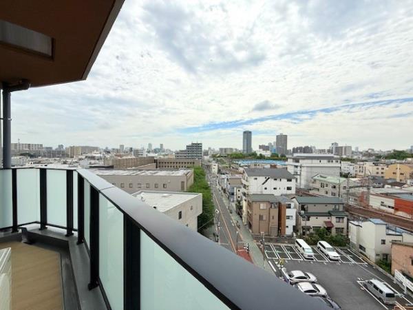 21/30 バルコニー