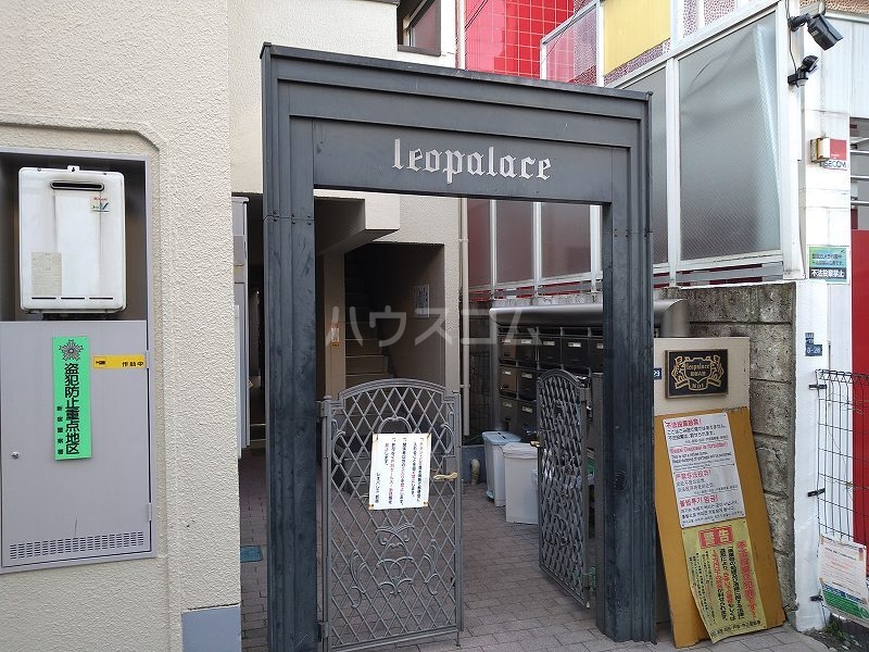 15/25 エントランス