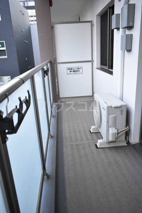 19/30 バルコニー