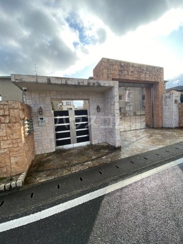 22/29 エントランス