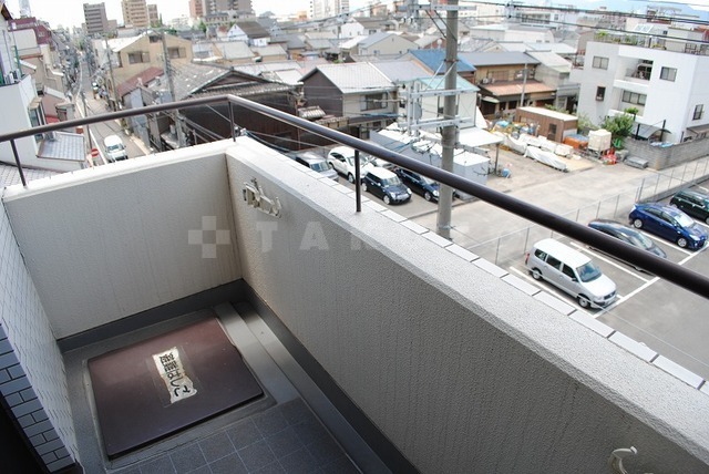 13/25 バルコニー