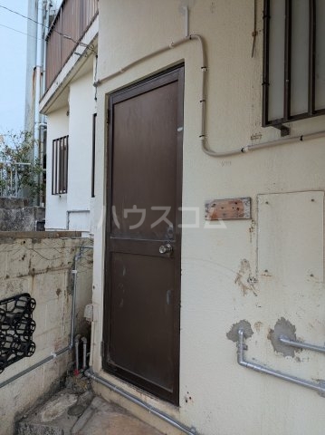 24/24 エントランス