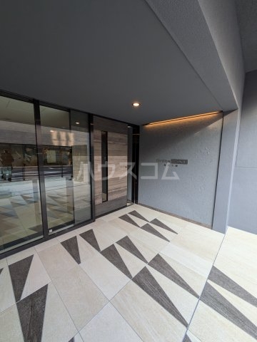 19/28 エントランス