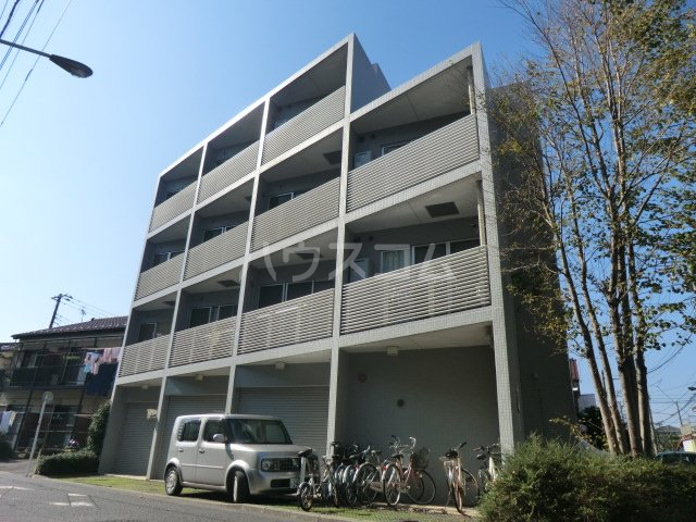 フラットフォーの間取り