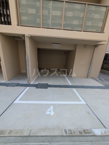 24/30 駐車場