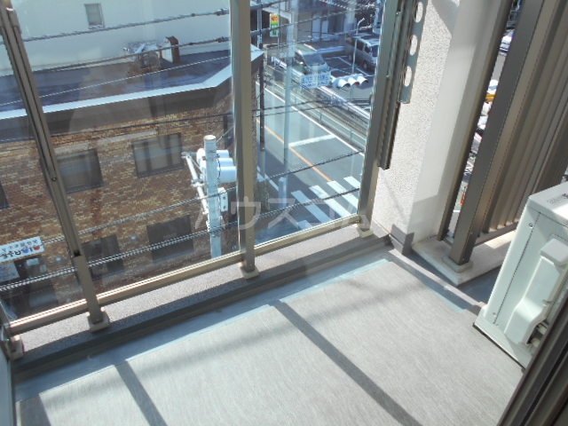 23/30 バルコニー