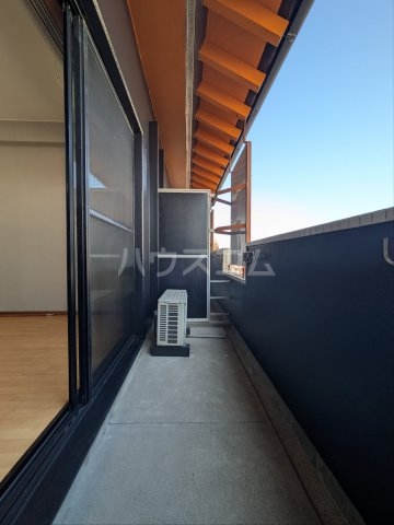 14/28 バルコニー