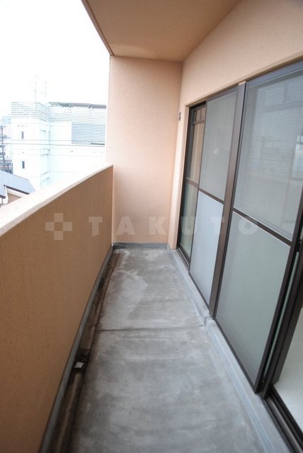 17/25 バルコニー