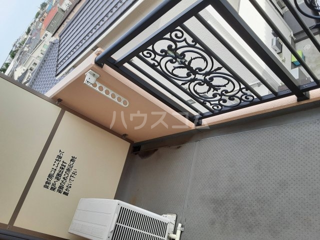 21/30 バルコニー