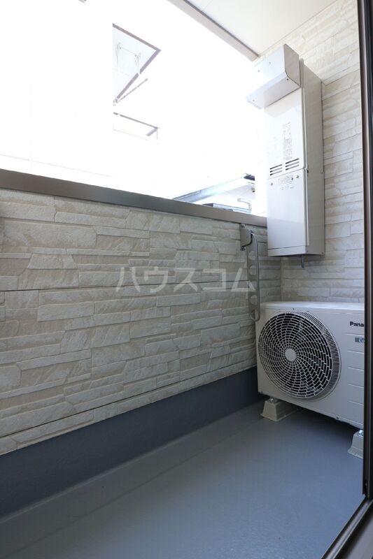 14/23 バルコニー