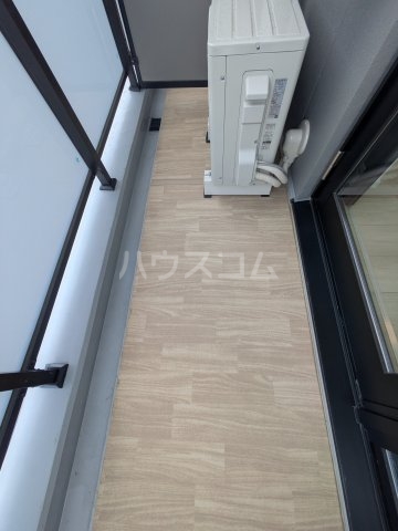 17/30 バルコニー