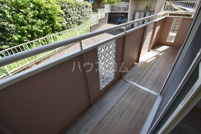 15/27 バルコニー