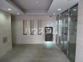 17/27 エントランス