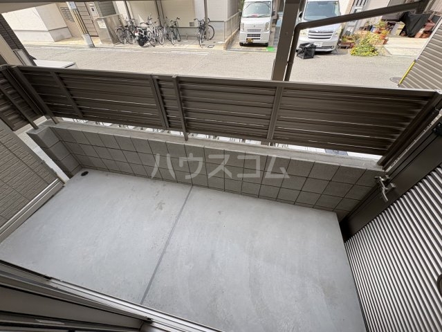 22/30 バルコニー