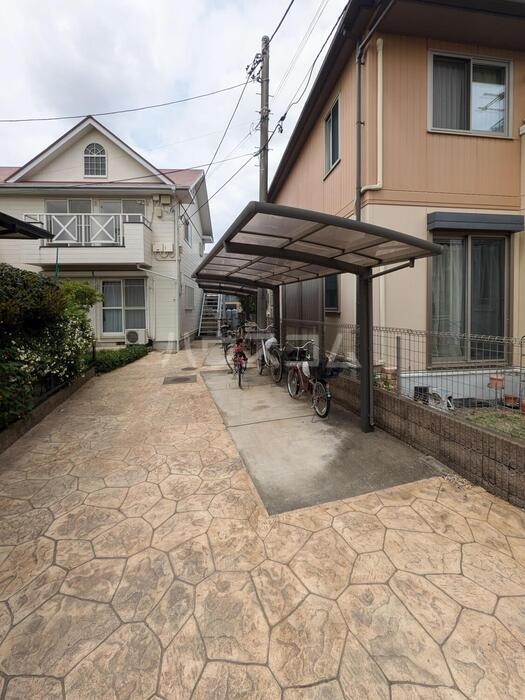 14/20 エントランス