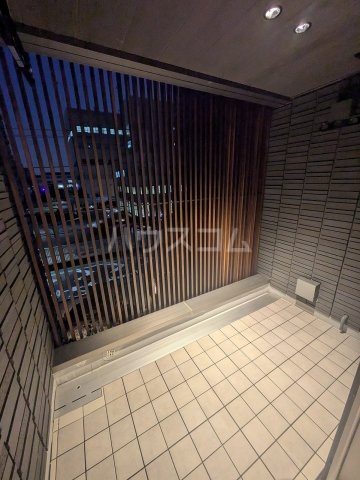 19/30 バルコニー