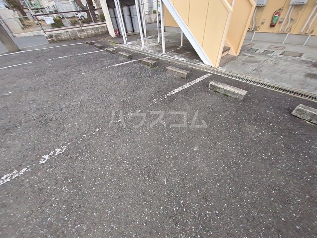14/19 駐車場