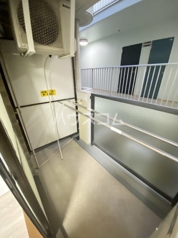 14/30 バルコニー