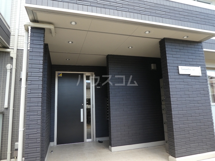 14/20 エントランス