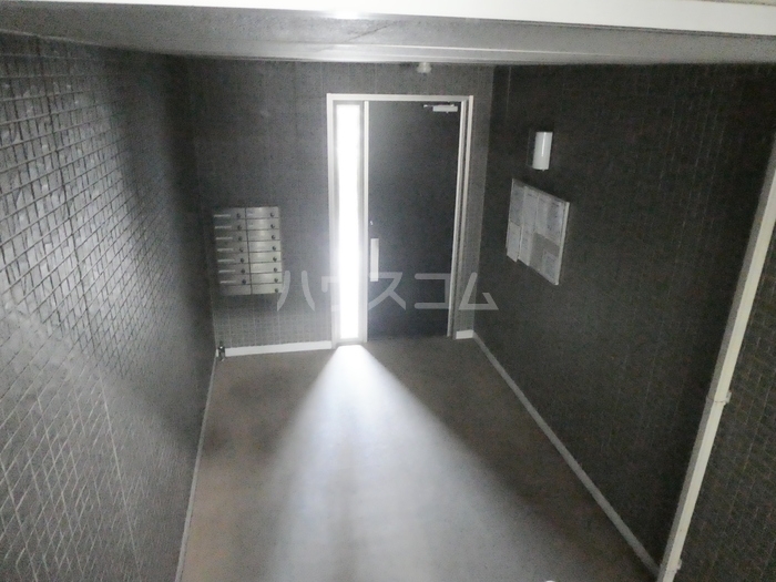 15/20 エントランス