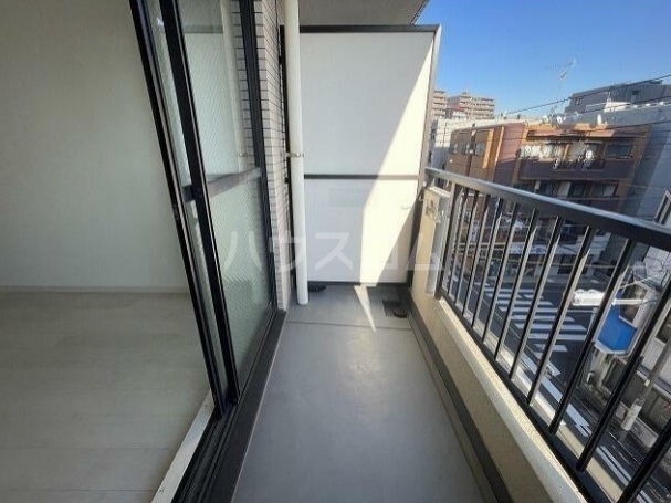 13/17 バルコニー